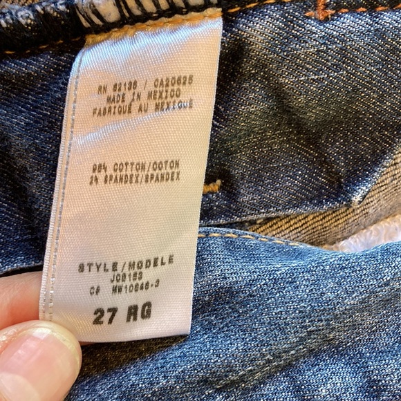 Guess Distressed Skinny Jeans, Sz. 27 - Picture 8 of 8